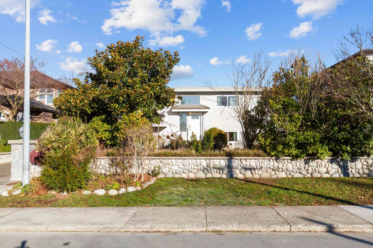 6771 Winch Street - Sperling-Duthie Single Family Residence for Sale, 5 Bedrooms (R3052230)# - 3