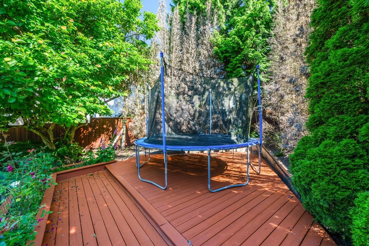 2507 Ashurst Avenue - Coquitlam East Single Family Residence for Sale, 7 Bedrooms (R3052279)# - 16