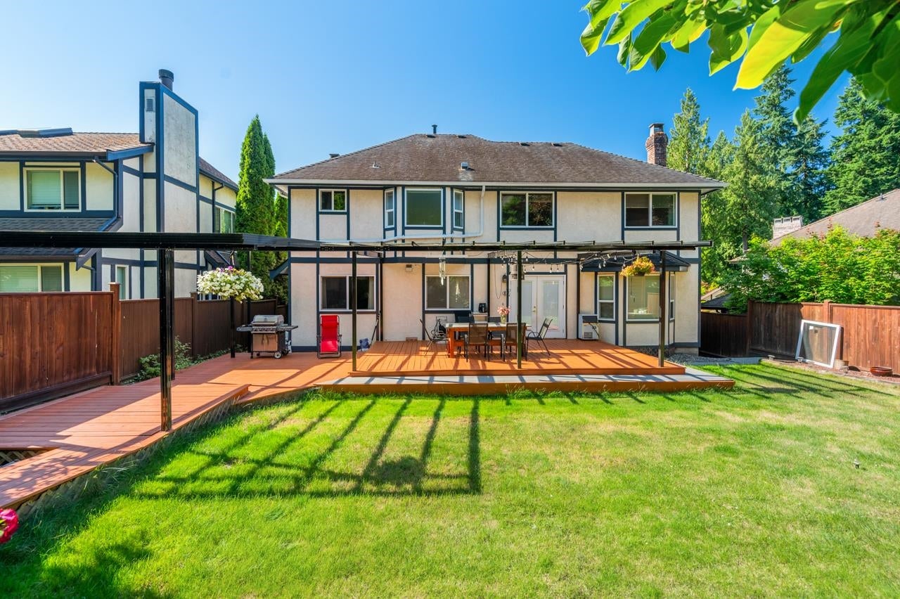 2507 Ashurst Avenue - Coquitlam East Single Family Residence for Sale, 7 Bedrooms (R3052279)# - 17