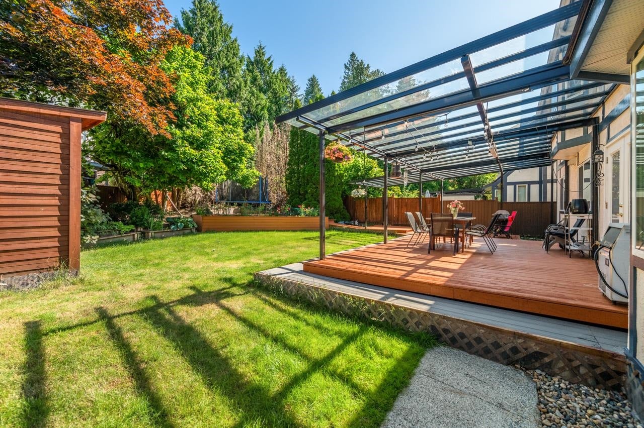 2507 Ashurst Avenue - Coquitlam East Single Family Residence for Sale, 7 Bedrooms (R3052279)# - 3