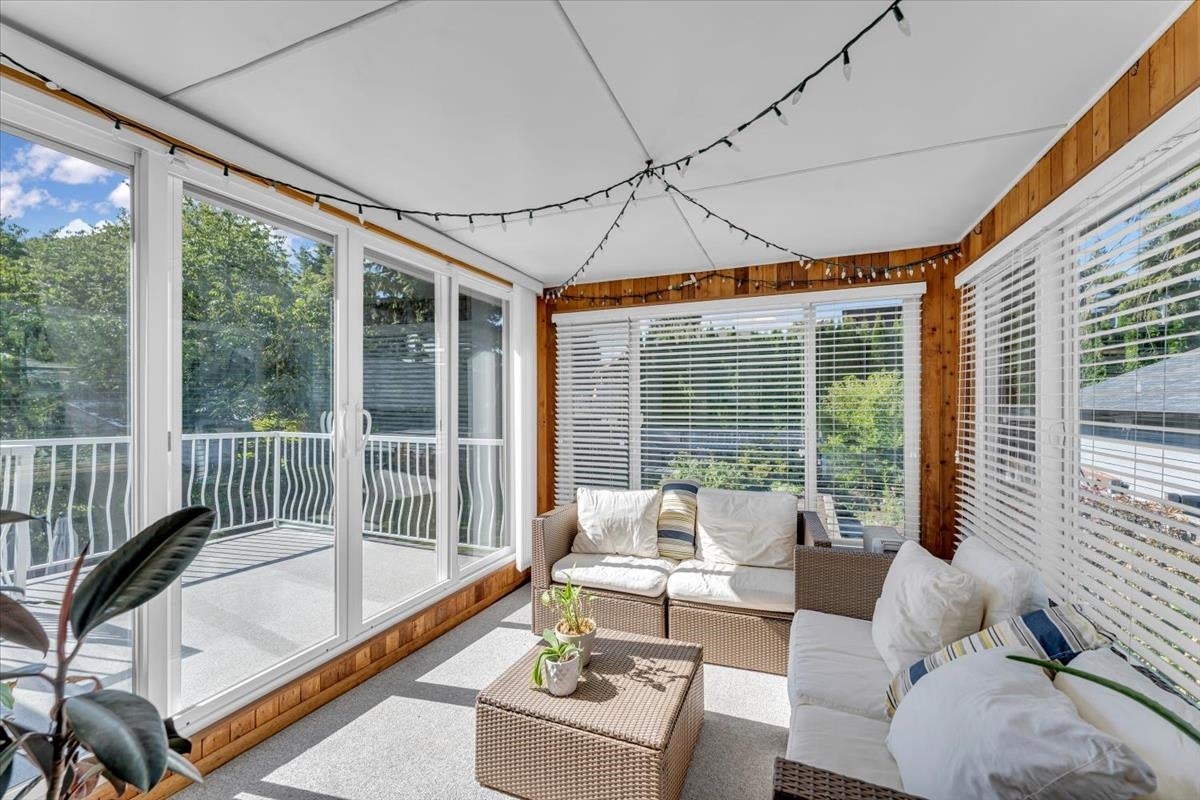 676 Firdale Street - Central Coquitlam Single Family Residence for Sale, 4 Bedrooms (R3052358) #12