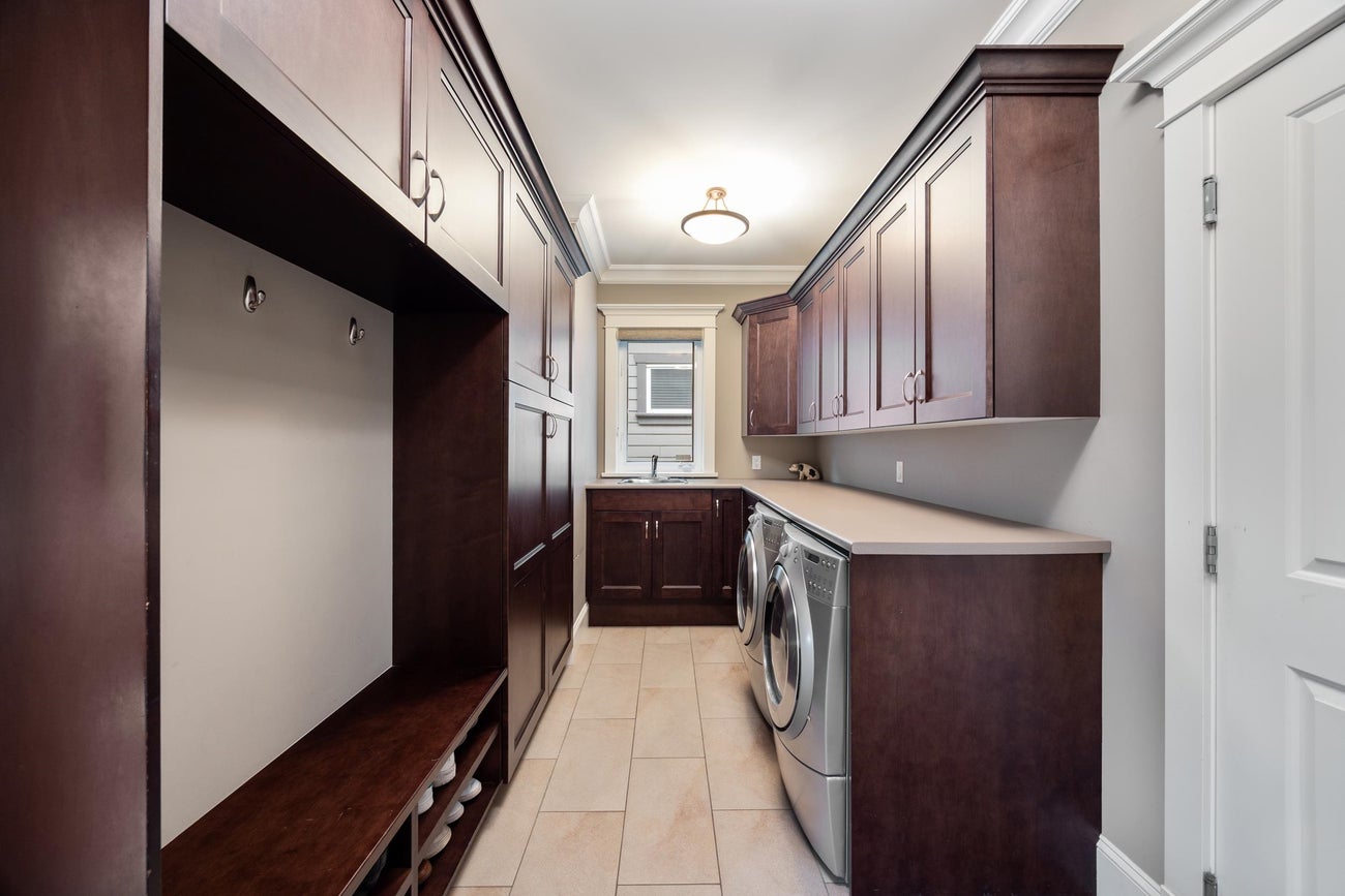 618 Berry Street - Central Coquitlam Single Family Residence for Sale, 5 Bedrooms (R3052696)# - 25