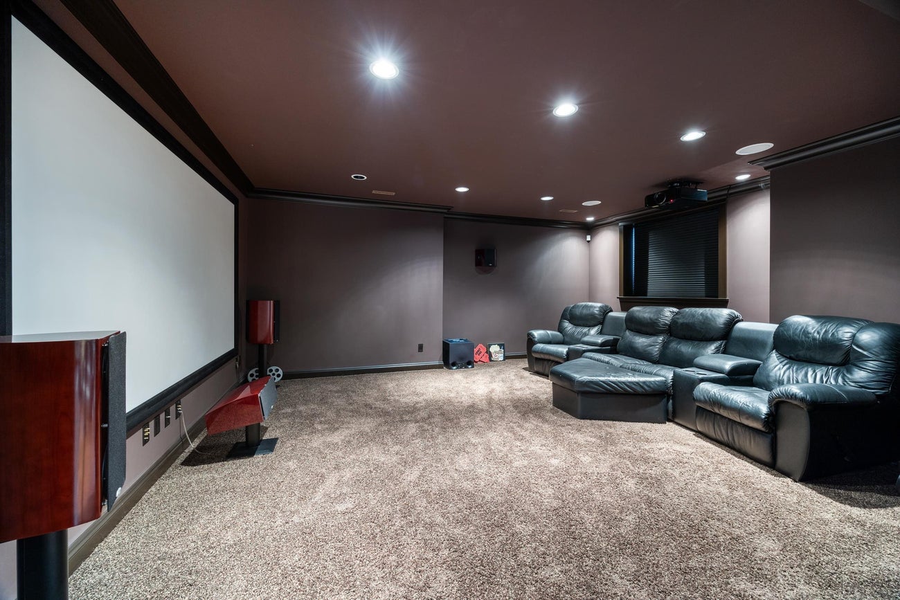 618 Berry Street - Central Coquitlam Single Family Residence for Sale, 5 Bedrooms (R3052696)# - 37