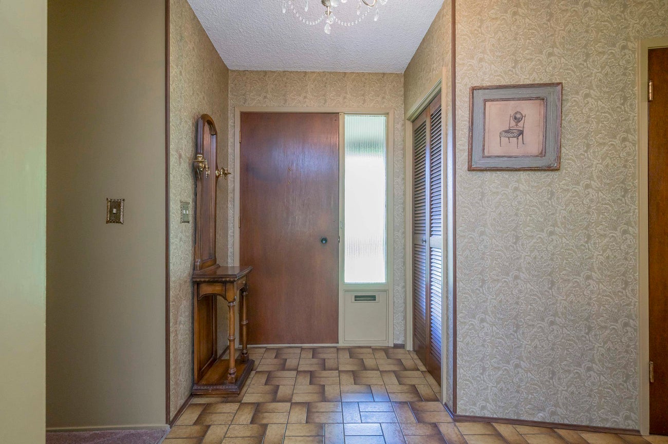 1168 Charland Avenue - Central Coquitlam Single Family Residence for Sale, 4 Bedrooms (R3052833)# - 4