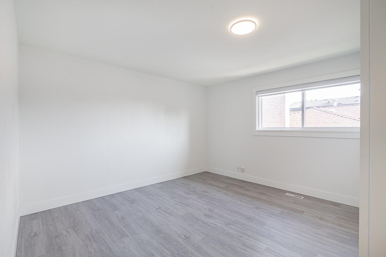 4346 Dundas Street - Vancouver Heights Single Family Residence for Sale, 6 Bedrooms (R3053112)# - 20