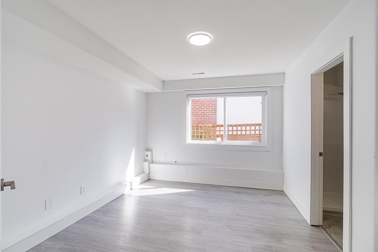 4346 Dundas Street - Vancouver Heights Single Family Residence for Sale, 6 Bedrooms (R3053112)# - 30