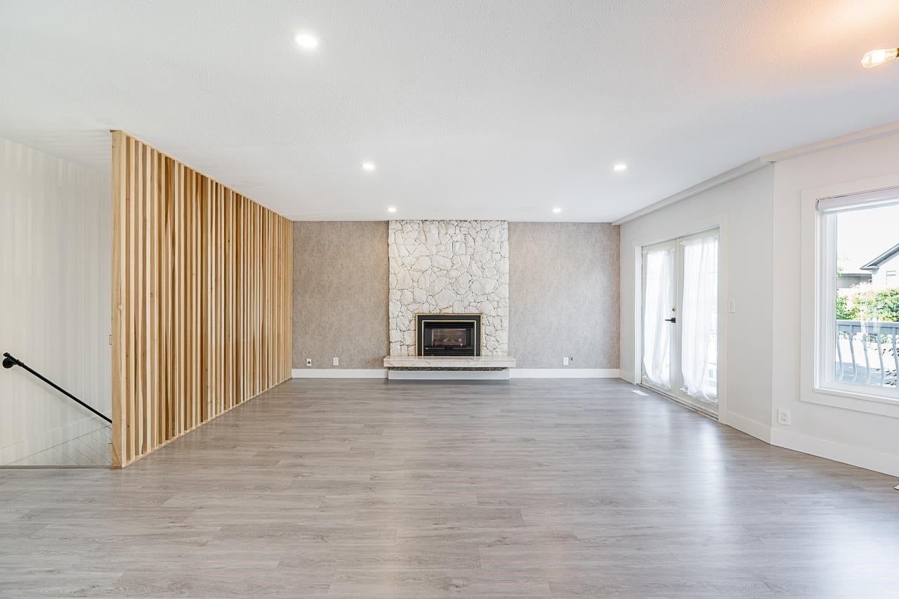 4346 Dundas Street - Vancouver Heights Single Family Residence for Sale, 6 Bedrooms (R3053112)# - 7