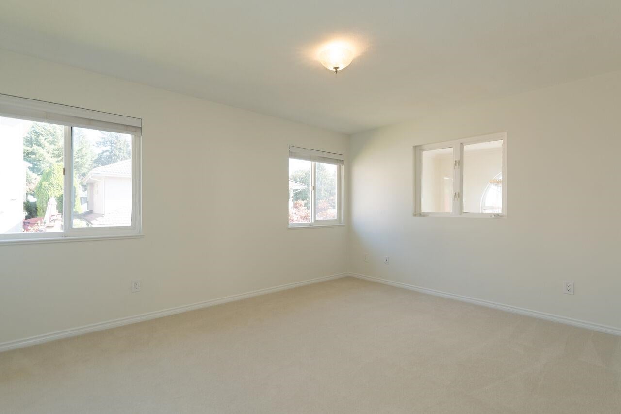 2276 Sicamous Avenue - Coquitlam East Single Family Residence for Sale, 7 Bedrooms (R3053202)# - 25