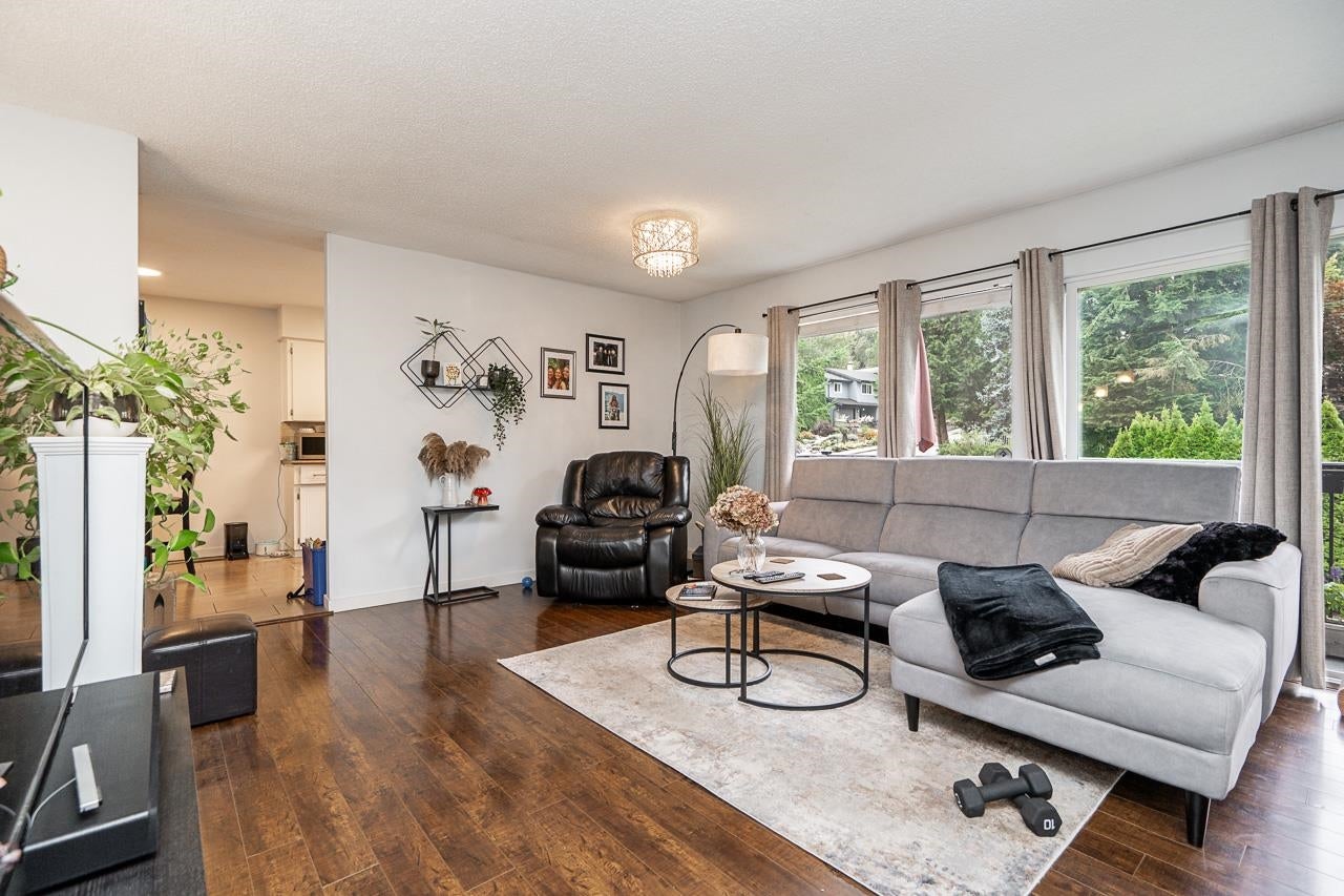 2920 Tatla Place - Coquitlam East Single Family Residence for Sale, 5 Bedrooms (R3053803) #6