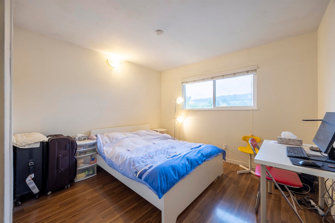 675 Duncan Avenue - Sperling-Duthie Single Family Residence for Sale, 5 Bedrooms (R3054105)# - 15