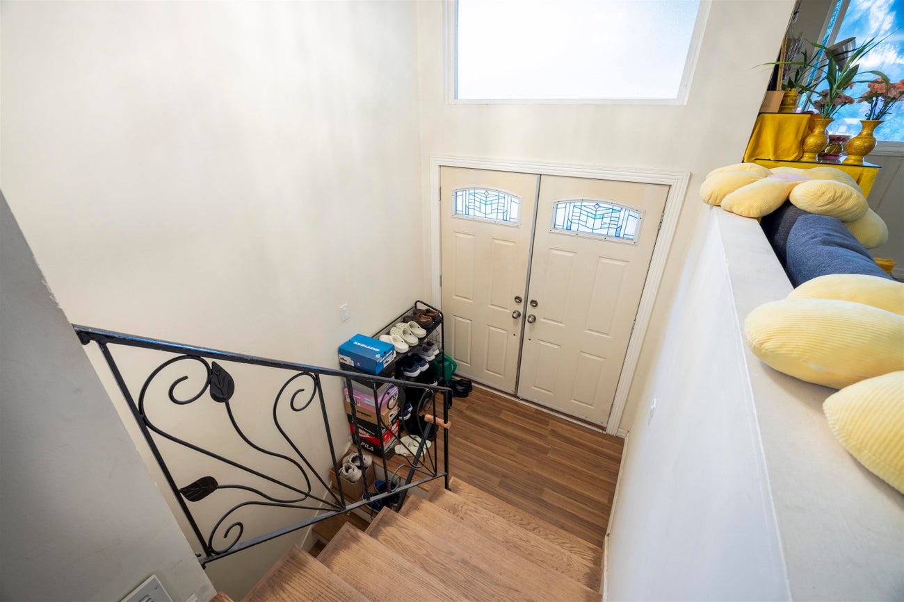 675 Duncan Avenue - Sperling-Duthie Single Family Residence for Sale, 5 Bedrooms (R3054105)# - 2