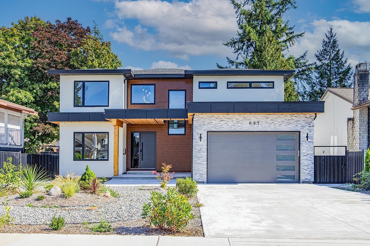 687 Folsom Street - Central Coquitlam Single Family Residence for Sale, 7 Bedrooms (R3054192) #1