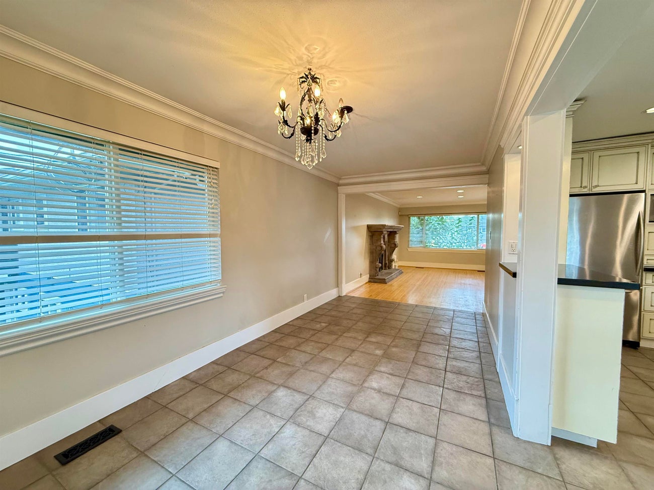 6525 Carnegie Street - Sperling-Duthie Single Family Residence for Sale, 4 Bedrooms (R3054329)# - 10