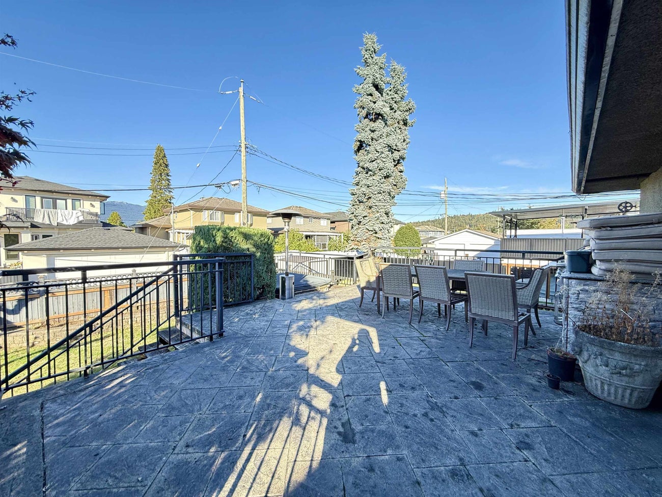 6525 Carnegie Street - Sperling-Duthie Single Family Residence for Sale, 4 Bedrooms (R3054329)# - 23