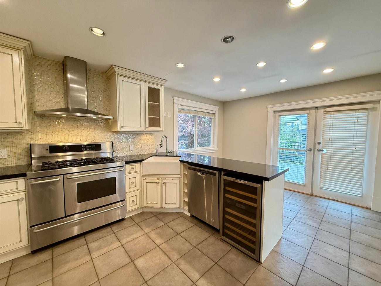 6525 Carnegie Street - Sperling-Duthie Single Family Residence for Sale, 4 Bedrooms (R3054329) #3