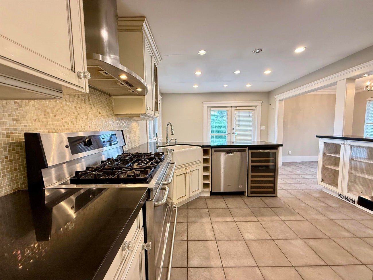 6525 Carnegie Street - Sperling-Duthie Single Family Residence for Sale, 4 Bedrooms (R3054329)# - 5