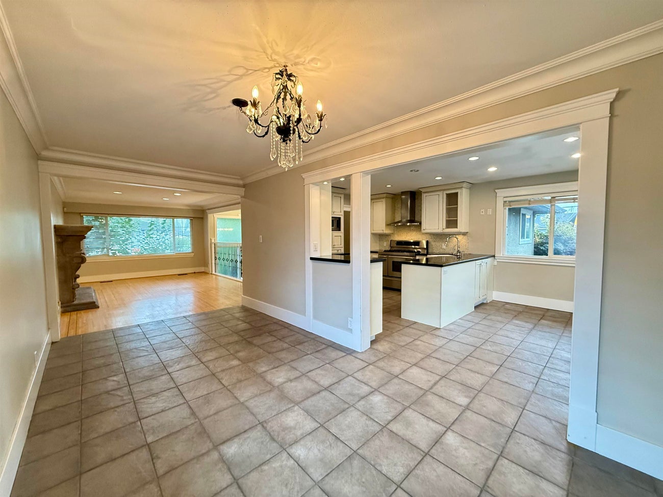 6525 Carnegie Street - Sperling-Duthie Single Family Residence for Sale, 4 Bedrooms (R3054329)# - 9