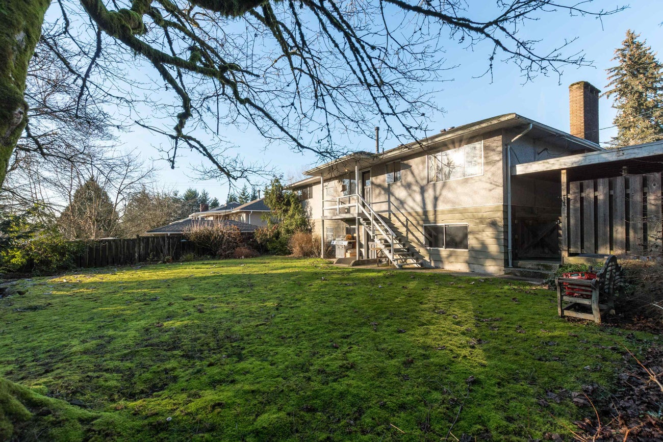 7046 Hillview Street - Government Road Single Family Residence for Sale, 4 Bedrooms (R3055269) #17