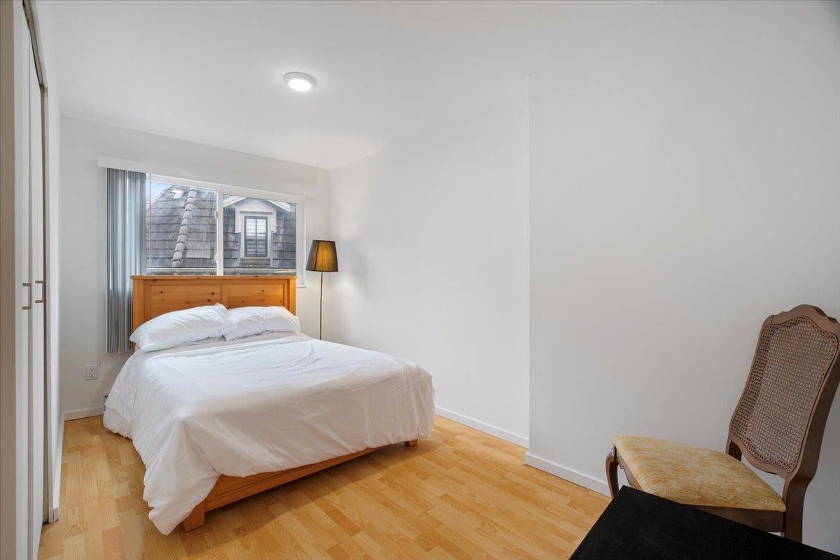 663-665 Harrison Avenue - Coquitlam West Single Family Residence for Sale, 7 Bedrooms (R3055622)# - 15