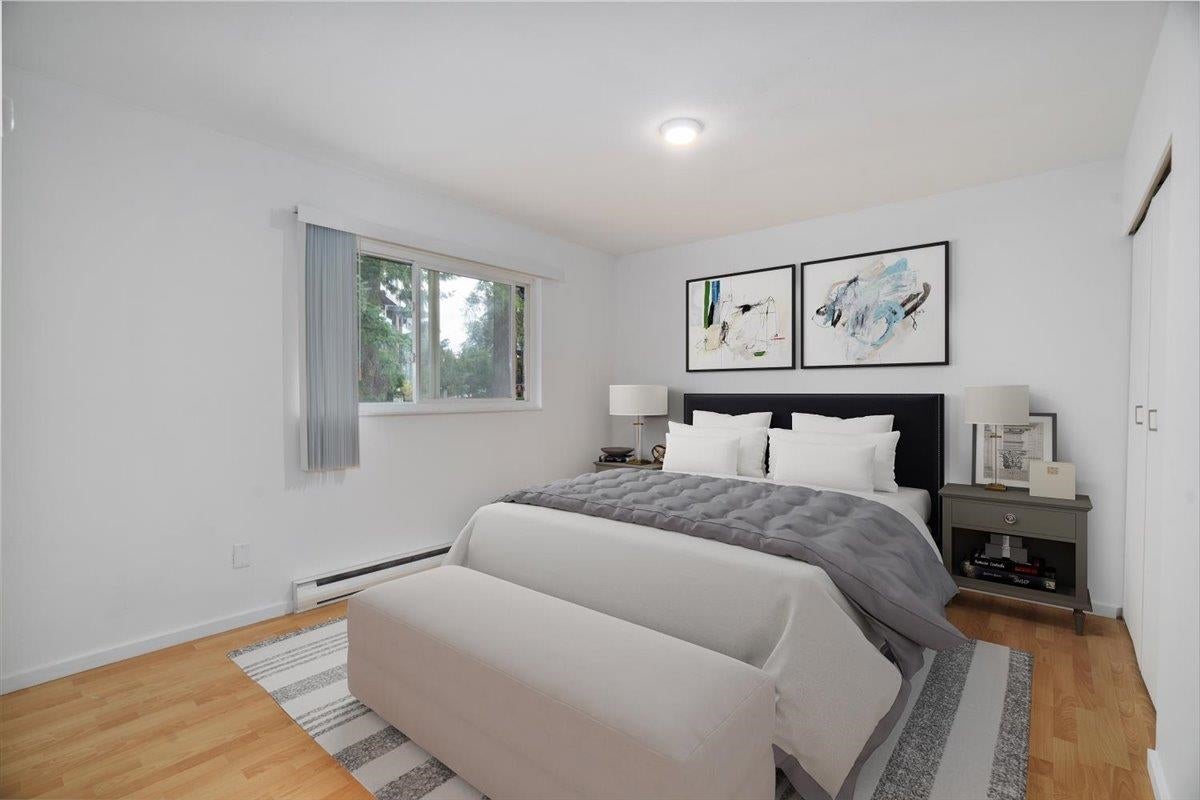 663-665 Harrison Avenue - Coquitlam West Single Family Residence for Sale, 7 Bedrooms (R3055622)# - 28