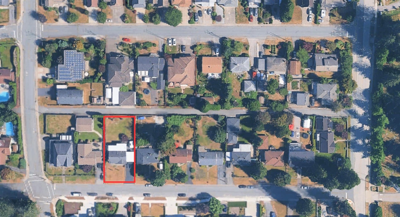 705 Ivy Avenue - Coquitlam West Single Family Residence for Sale, 3 Bedrooms (R3056066)# - 1