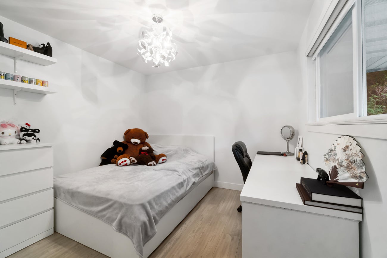 309 Gloucester Court - Coquitlam East Single Family Residence for Sale, 4 Bedrooms (R3056536)# - 24