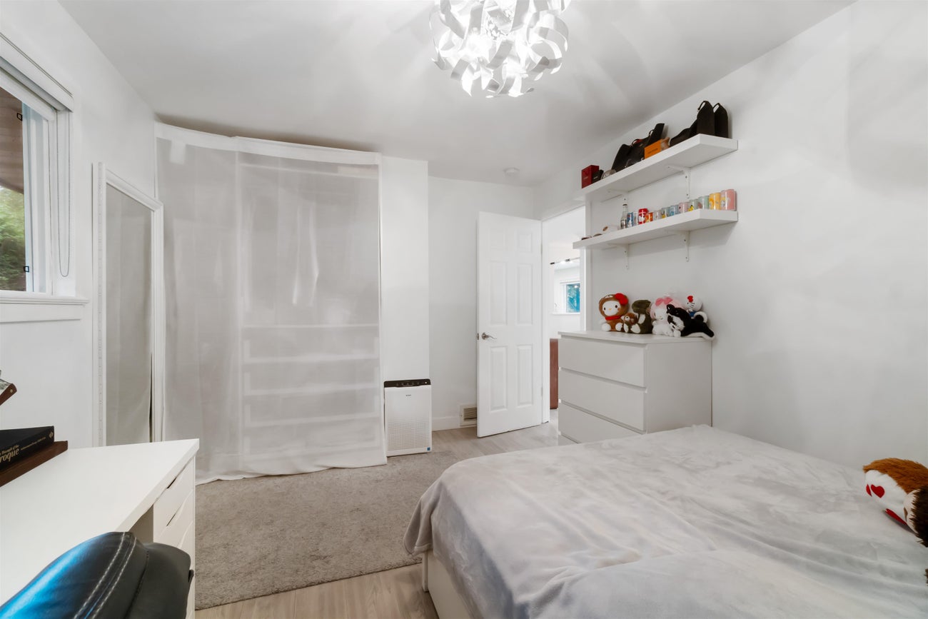 309 Gloucester Court - Coquitlam East Single Family Residence for Sale, 4 Bedrooms (R3056536)# - 25