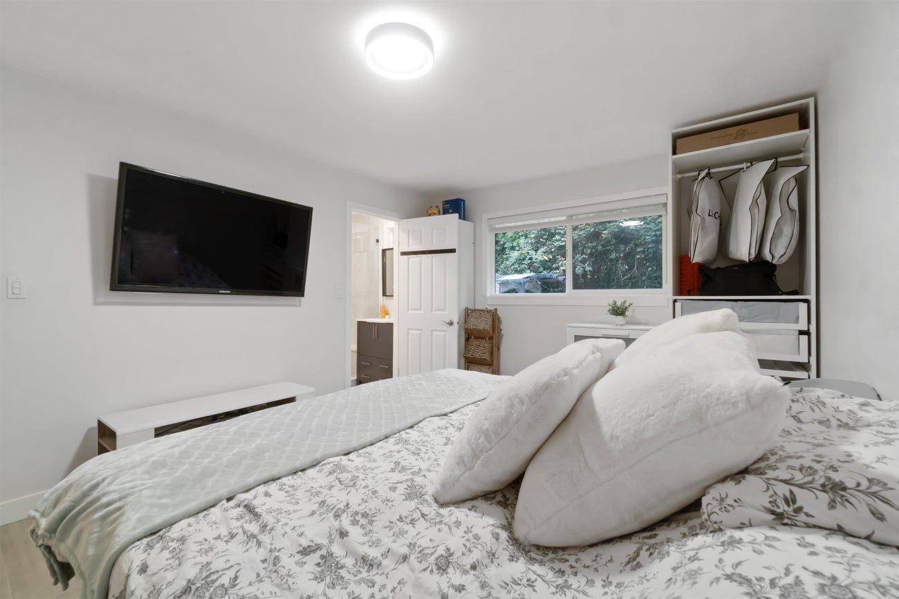 309 Gloucester Court - Coquitlam East Single Family Residence for Sale, 4 Bedrooms (R3056536)# - 32