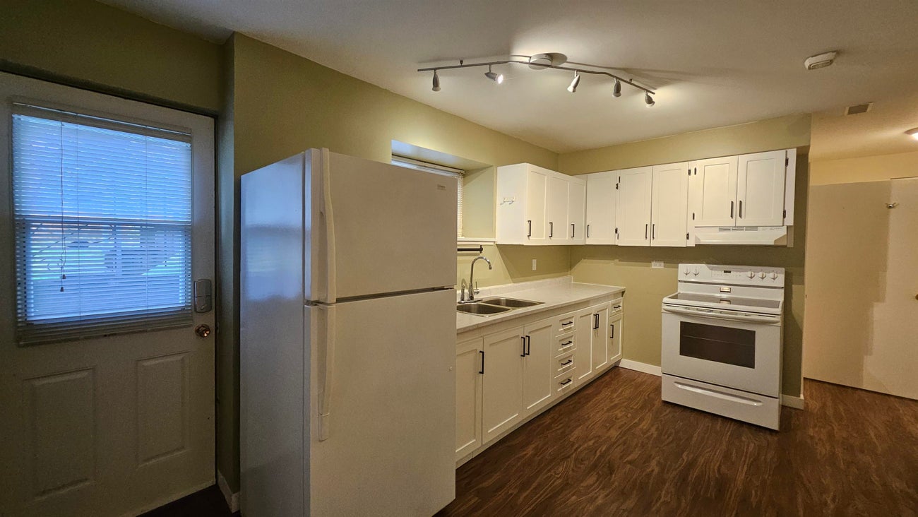 845 Smith Avenue - Coquitlam West Single Family Residence for Sale, 3 Bedrooms (R3056766)# - 22