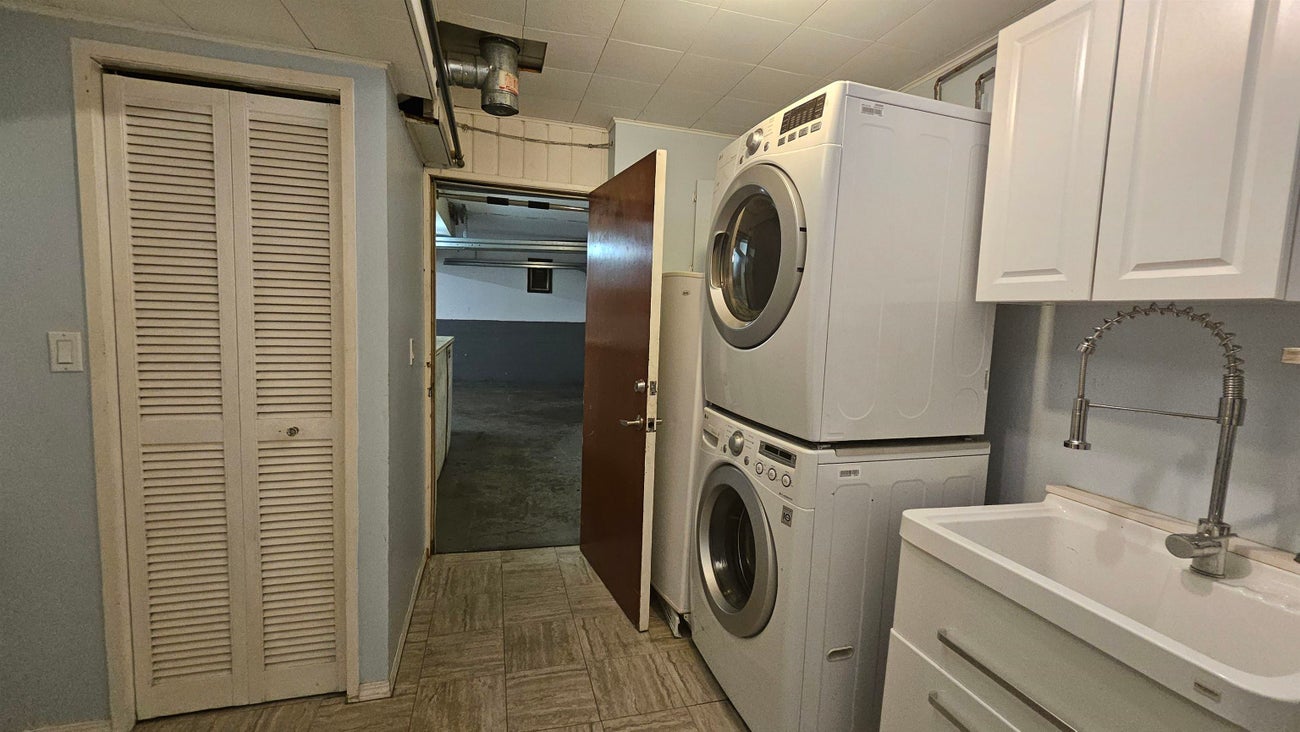 845 Smith Avenue - Coquitlam West Single Family Residence for Sale, 3 Bedrooms (R3056766)# - 28