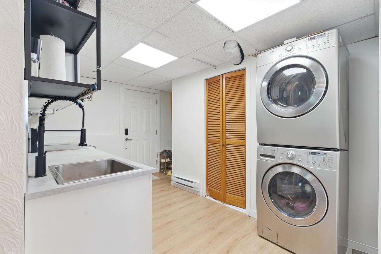 2661 Rogate Avenue - Coquitlam East Single Family Residence for Sale, 5 Bedrooms (R3056918)# - 23 2661 Rogate Avenue - Coquitlam East Single Family Residence for Sale, 5 Bedrooms (R3056918)# - 23