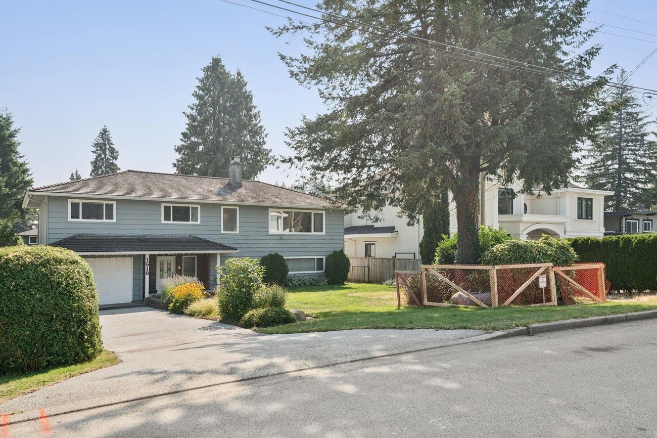 1610 Smith Avenue - Central Coquitlam Single Family Residence for Sale, 4 Bedrooms (R3057947)# - 1
