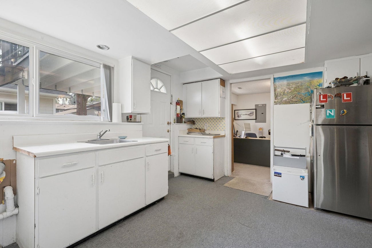 1610 Smith Avenue - Central Coquitlam Single Family Residence for Sale, 4 Bedrooms (R3057947)# - 27