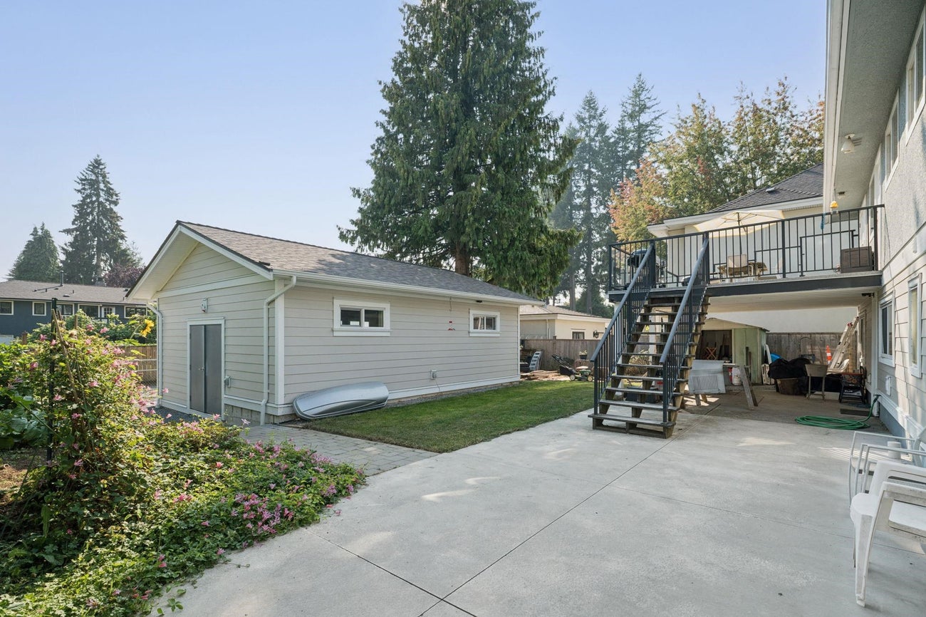 1610 Smith Avenue - Central Coquitlam Single Family Residence for Sale, 4 Bedrooms (R3057947)# - 34