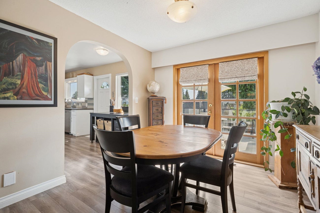 1610 Smith Avenue - Central Coquitlam Single Family Residence for Sale, 4 Bedrooms (R3057947)# - 9