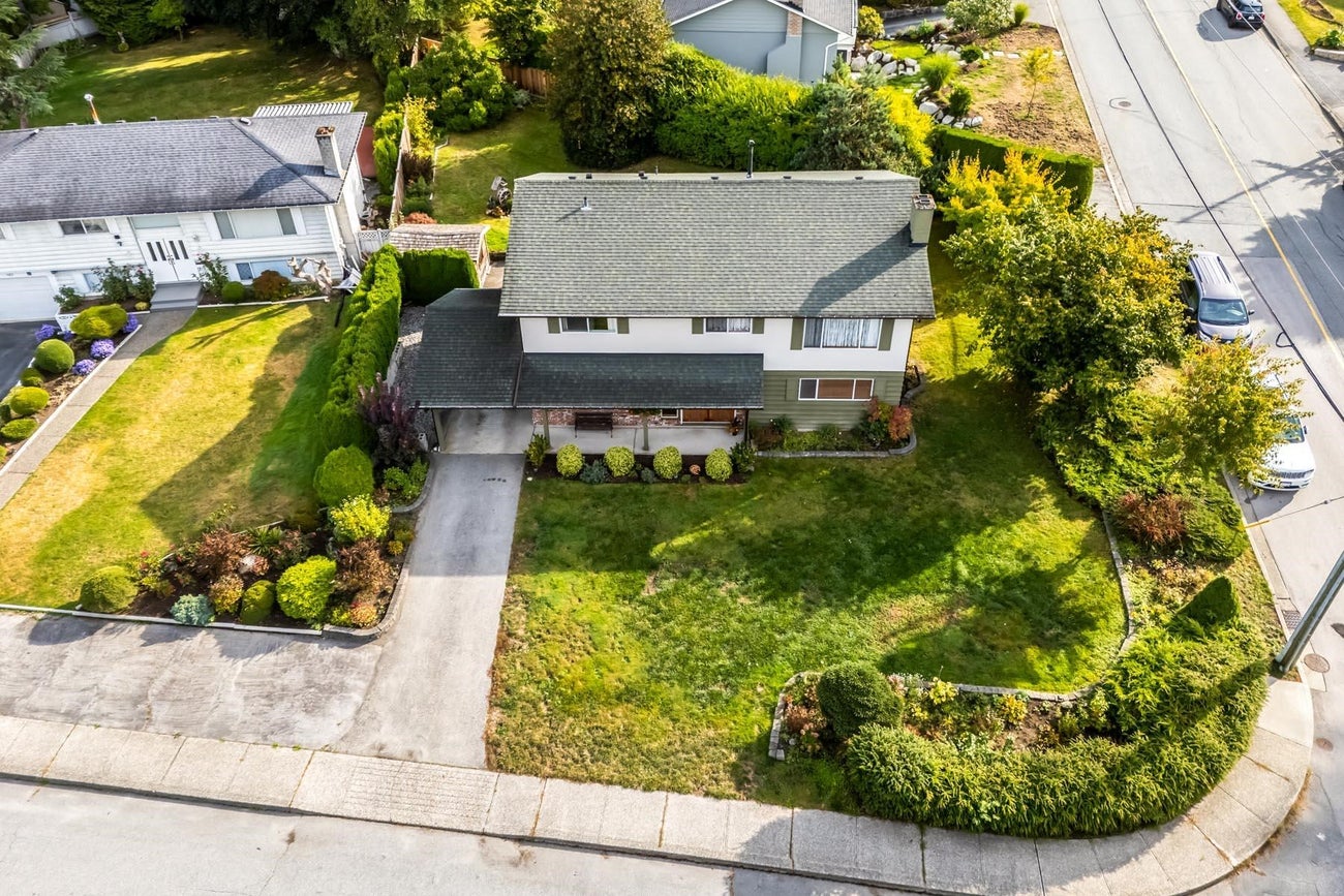 661 Cypress Street - Central Coquitlam Single Family Residence for Sale, 5 Bedrooms (R3058004)# - 13
