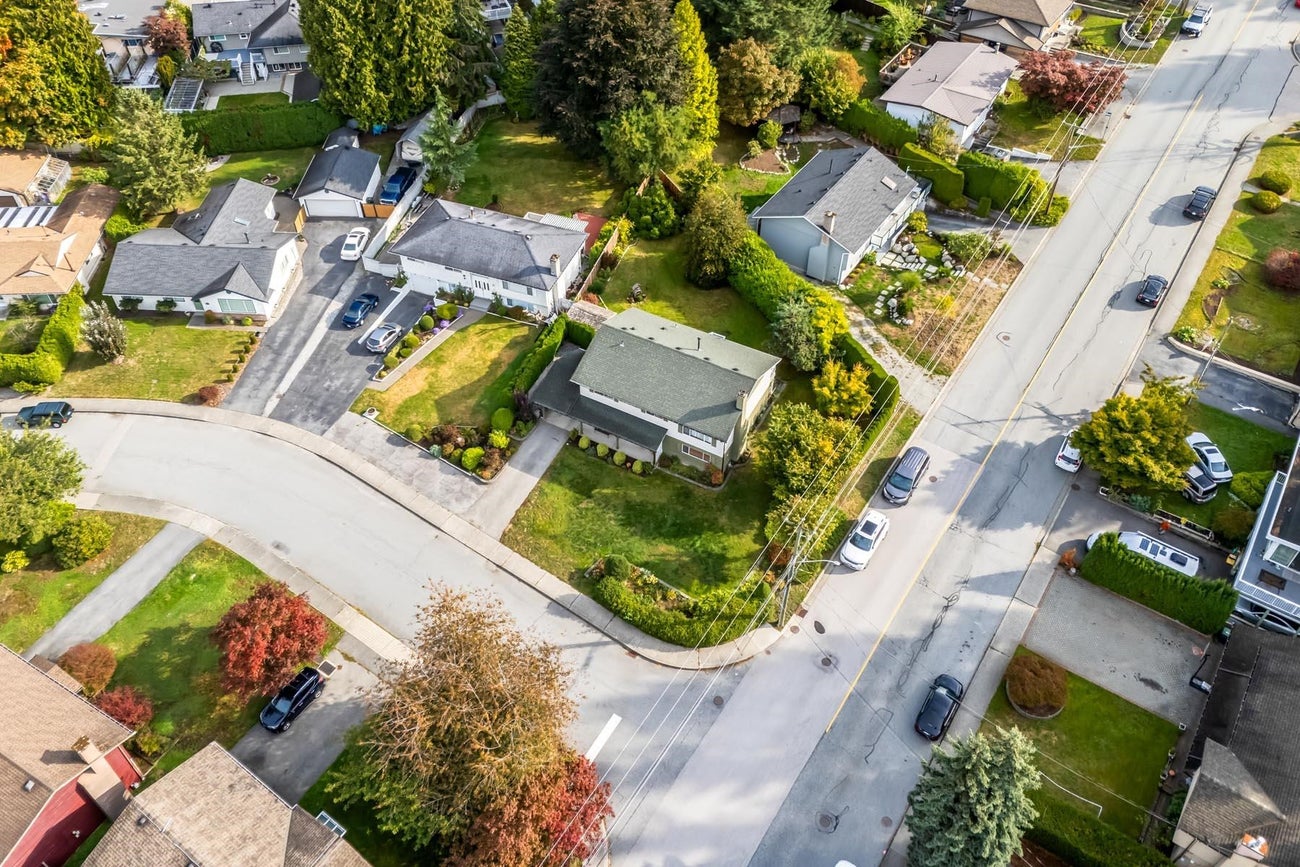 661 Cypress Street - Central Coquitlam Single Family Residence for Sale, 5 Bedrooms (R3058004)# - 14