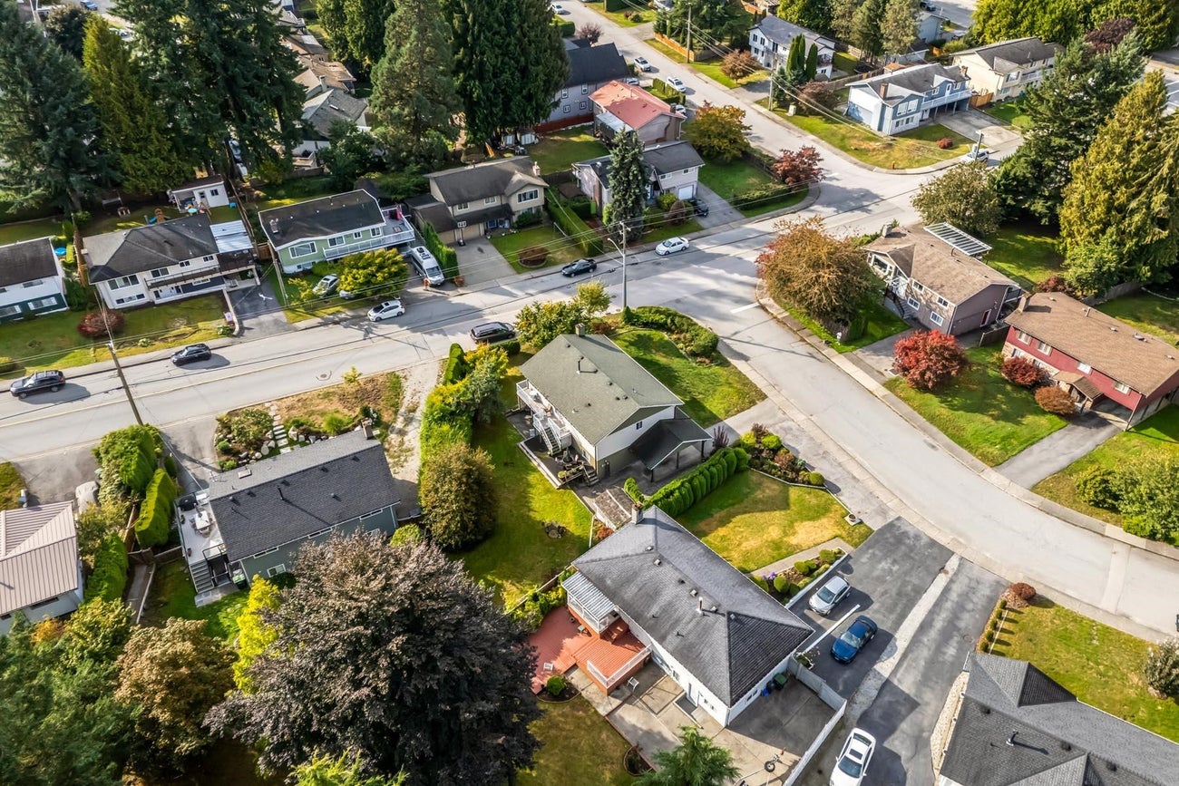 661 Cypress Street - Central Coquitlam Single Family Residence for Sale, 5 Bedrooms (R3058004)# - 19