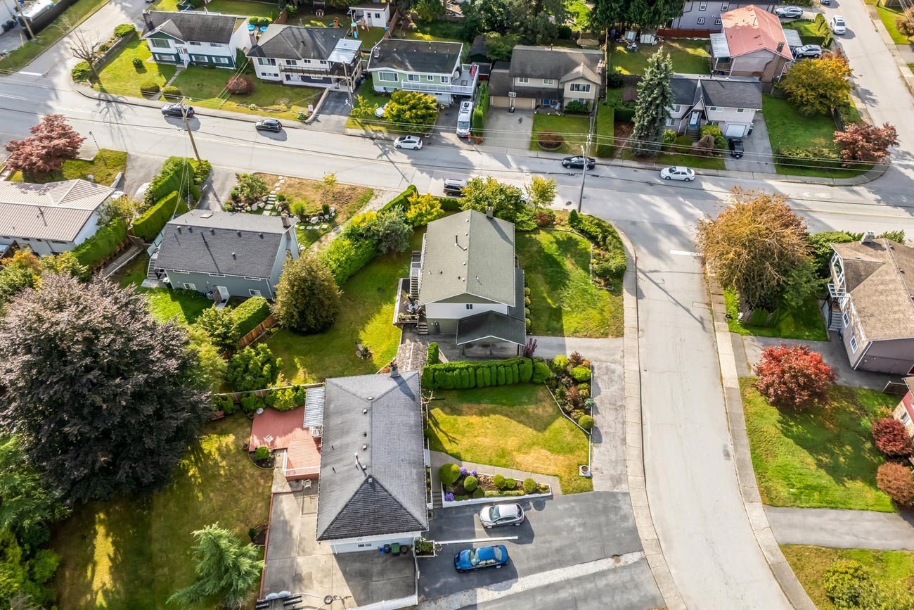 661 Cypress Street - Central Coquitlam Single Family Residence for Sale, 5 Bedrooms (R3058004)# - 20