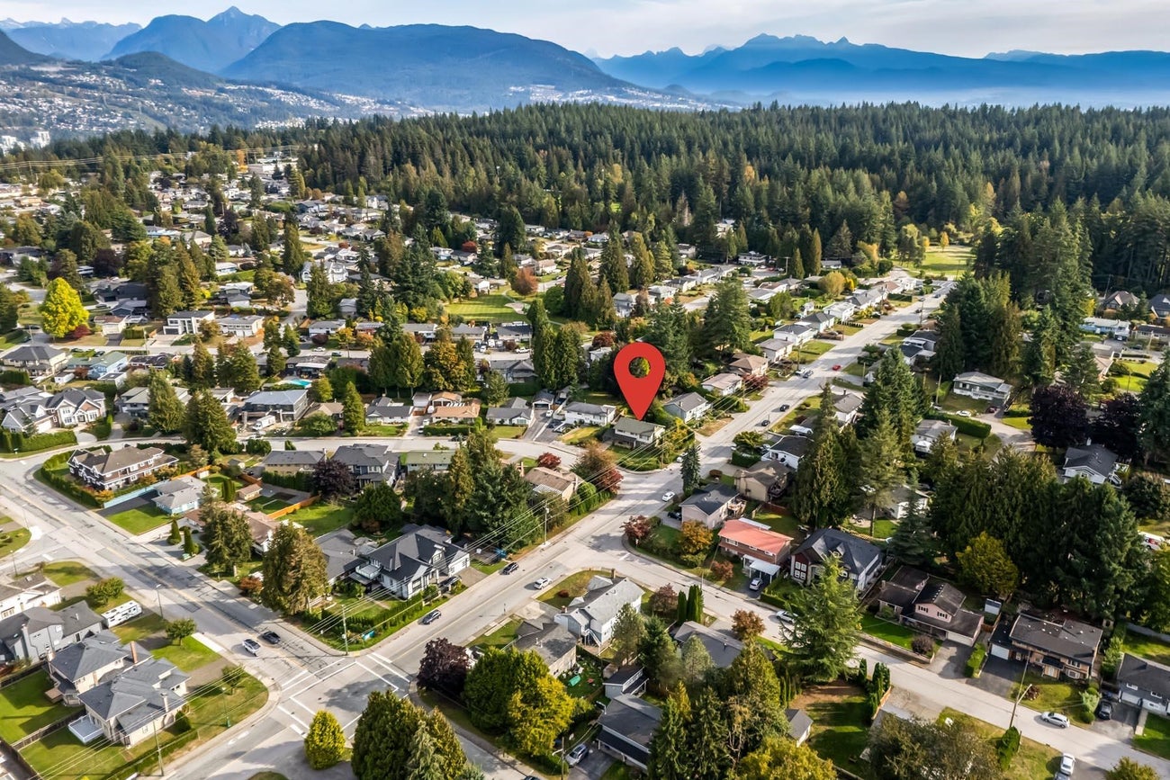 661 Cypress Street - Central Coquitlam Single Family Residence for Sale, 5 Bedrooms (R3058004)# - 23