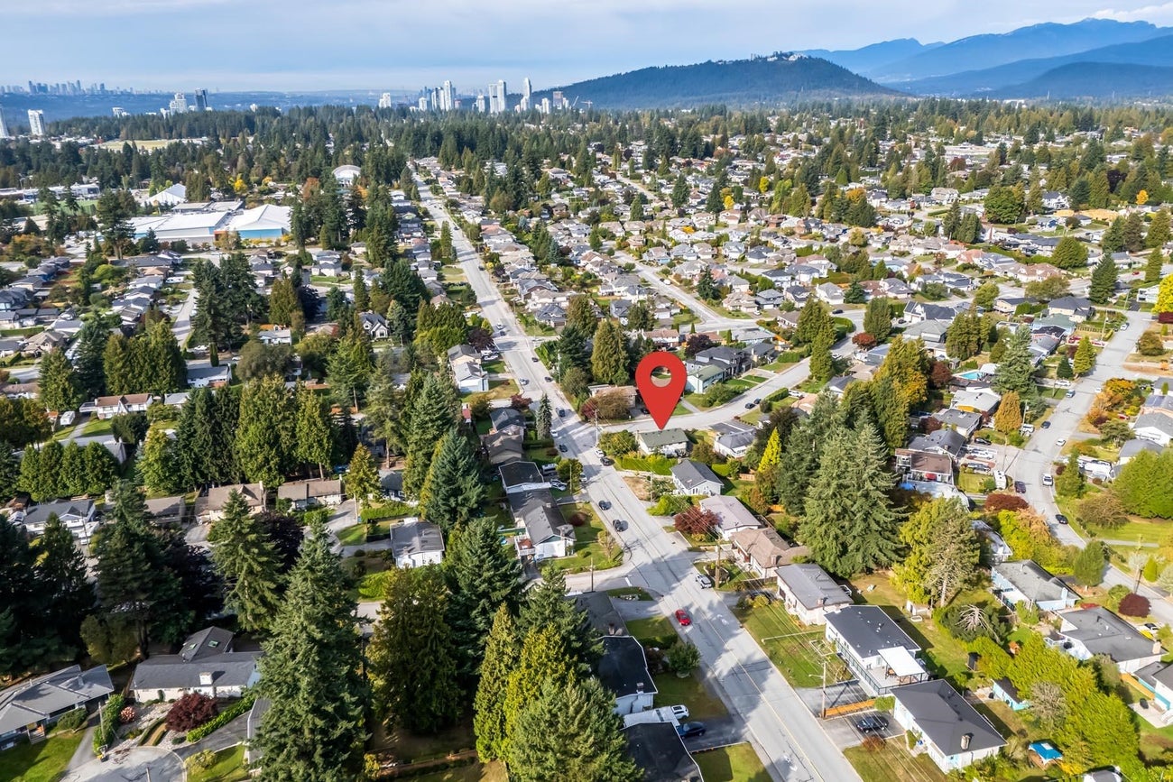 661 Cypress Street - Central Coquitlam Single Family Residence for Sale, 5 Bedrooms (R3058004)# - 24