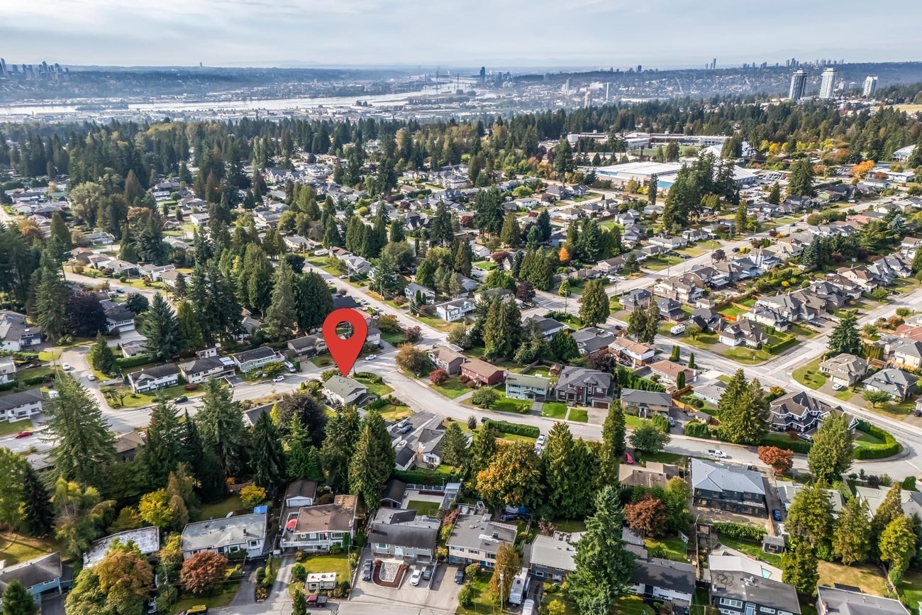 661 Cypress Street - Central Coquitlam Single Family Residence for Sale, 5 Bedrooms (R3058004)# - 25