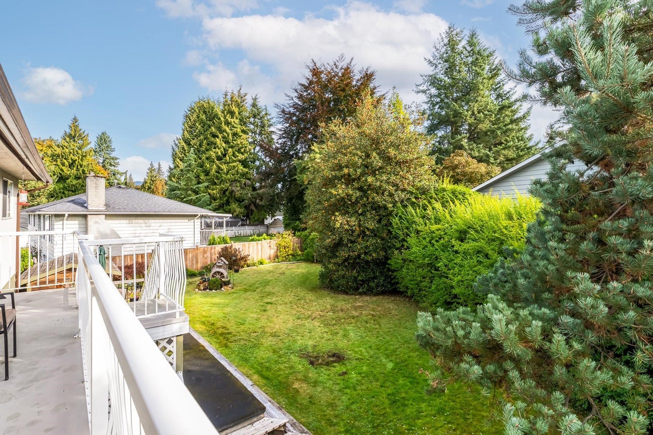 661 Cypress Street - Central Coquitlam Single Family Residence for Sale, 5 Bedrooms (R3058004)# - 8