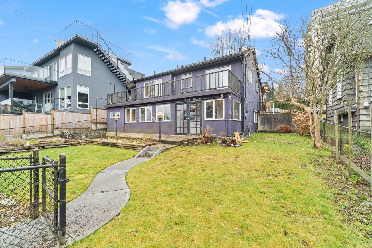 3775 Trinity Street - Vancouver Heights Single Family Residence for Sale, 4 Bedrooms (R3058152)# - 8