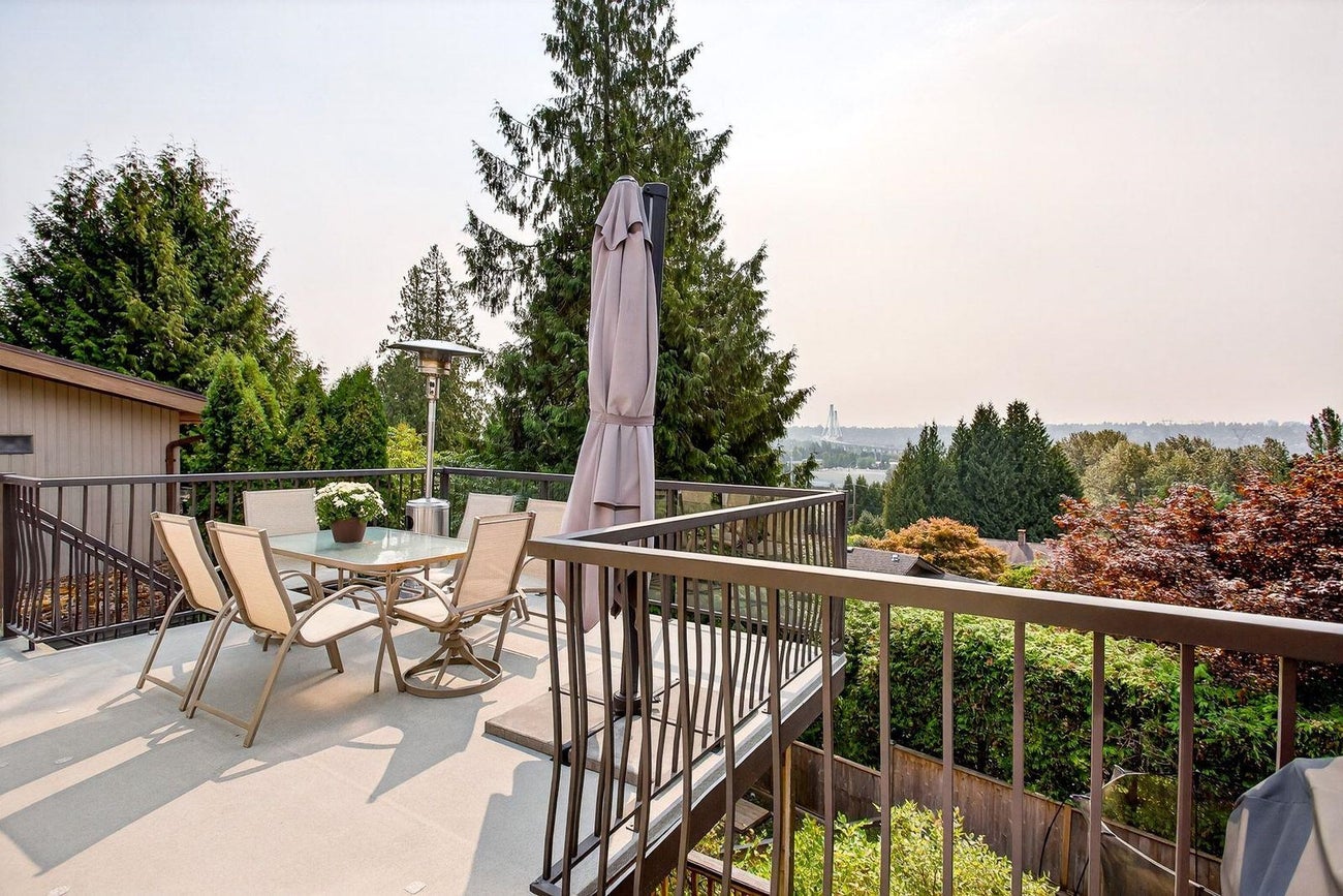 320 Dartmoor Drive - Coquitlam East Single Family Residence for Sale, 4 Bedrooms (R3058395)# - 14