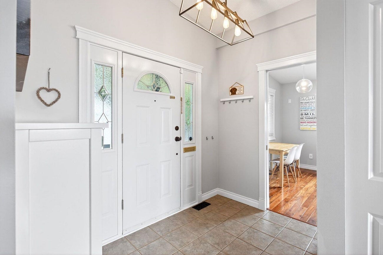 320 Dartmoor Drive - Coquitlam East Single Family Residence for Sale, 4 Bedrooms (R3058395)# - 16