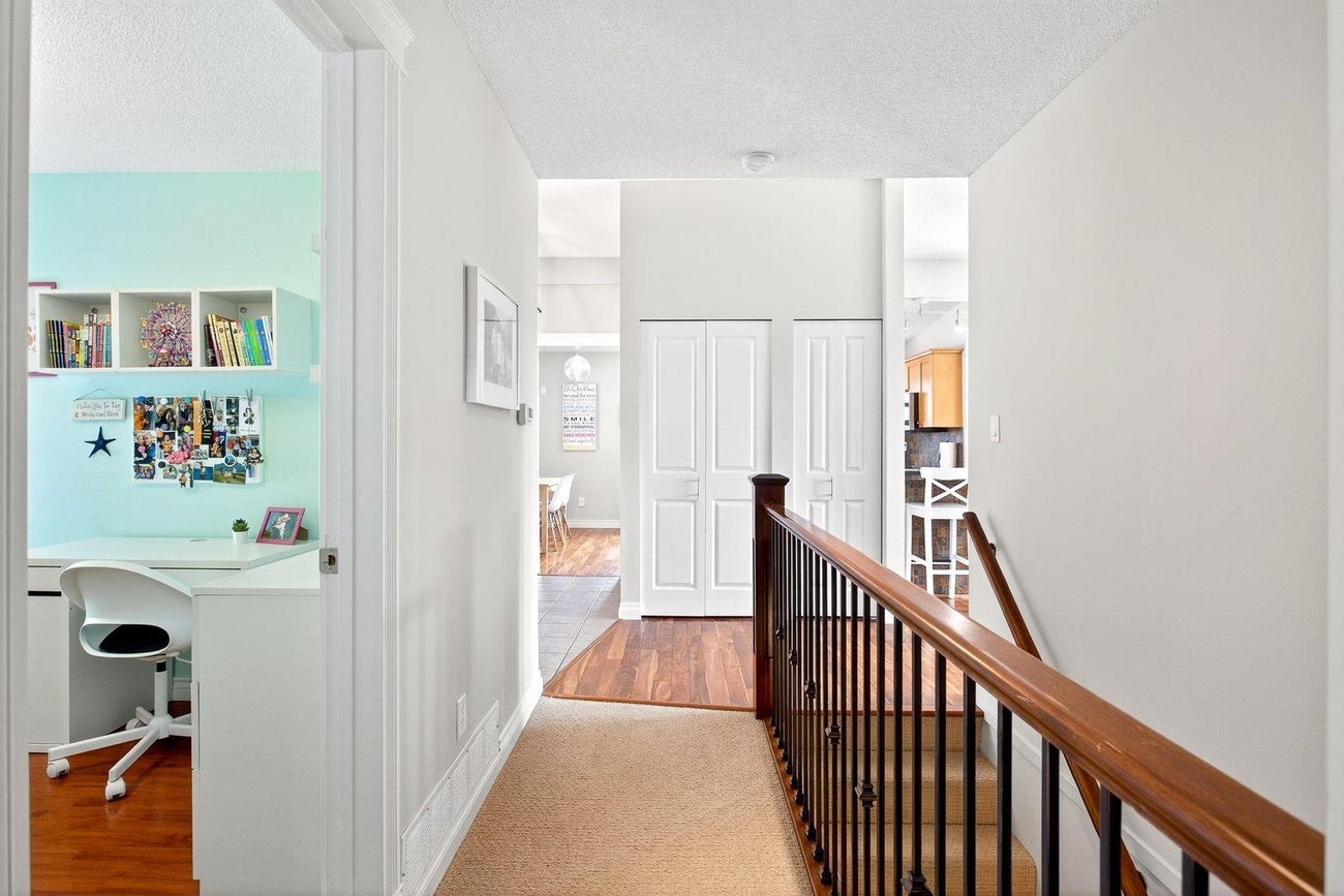320 Dartmoor Drive - Coquitlam East Single Family Residence for Sale, 4 Bedrooms (R3058395)# - 17