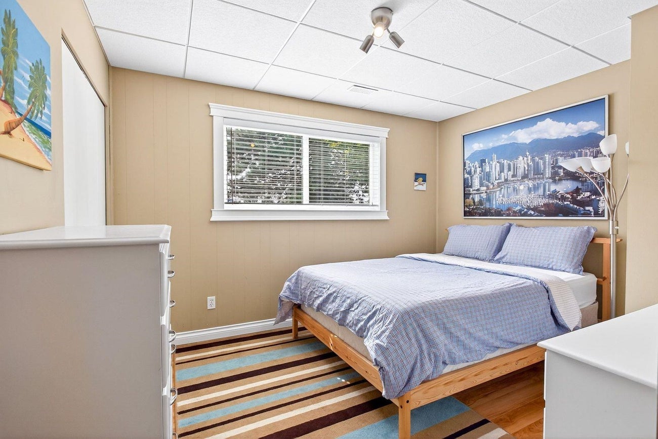 320 Dartmoor Drive - Coquitlam East Single Family Residence for Sale, 4 Bedrooms (R3058395)# - 30