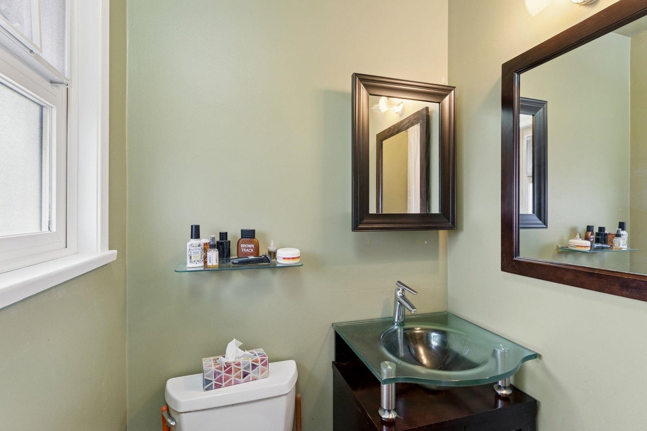 558 Draycott Street - Central Coquitlam Single Family Residence for Sale, 4 Bedrooms (R3059112)# - 19