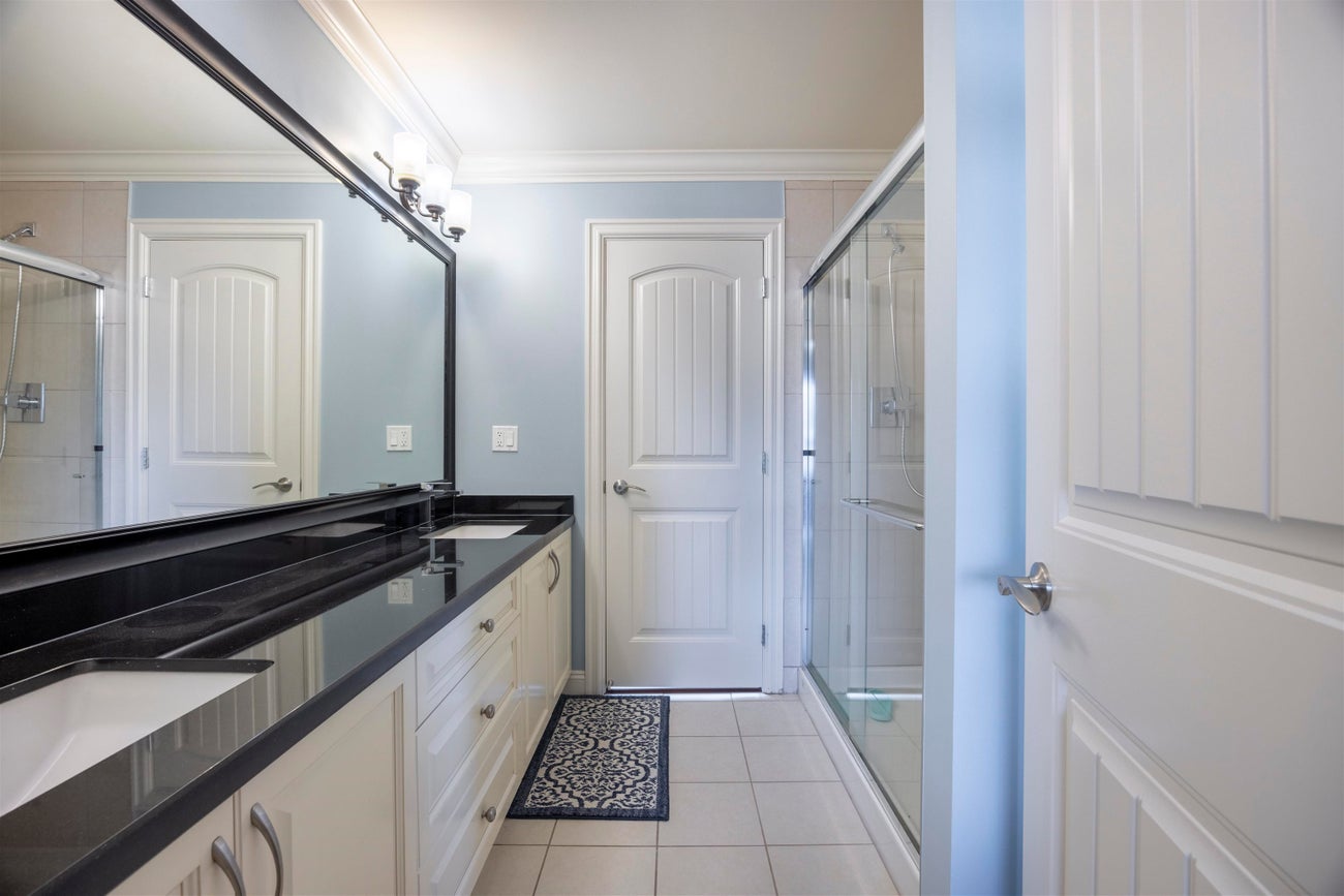 1059 Cornell Avenue - Central Coquitlam Single Family Residence for Sale, 6 Bedrooms (R3059391)# - 24